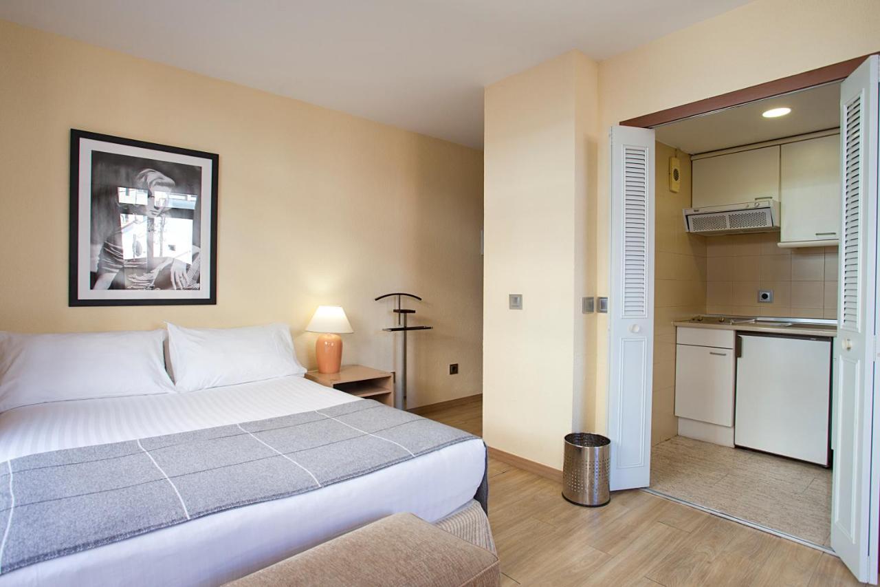 Espahotel Plaza Basilica Madrid Exterior foto